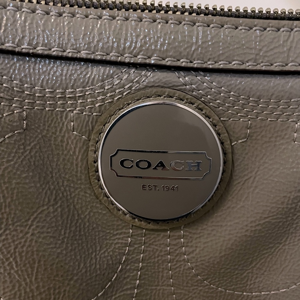 Medium Coach handbag - Picture 4 of 7